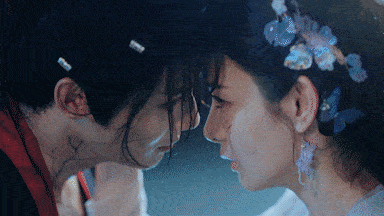 在你眉梢种红豆